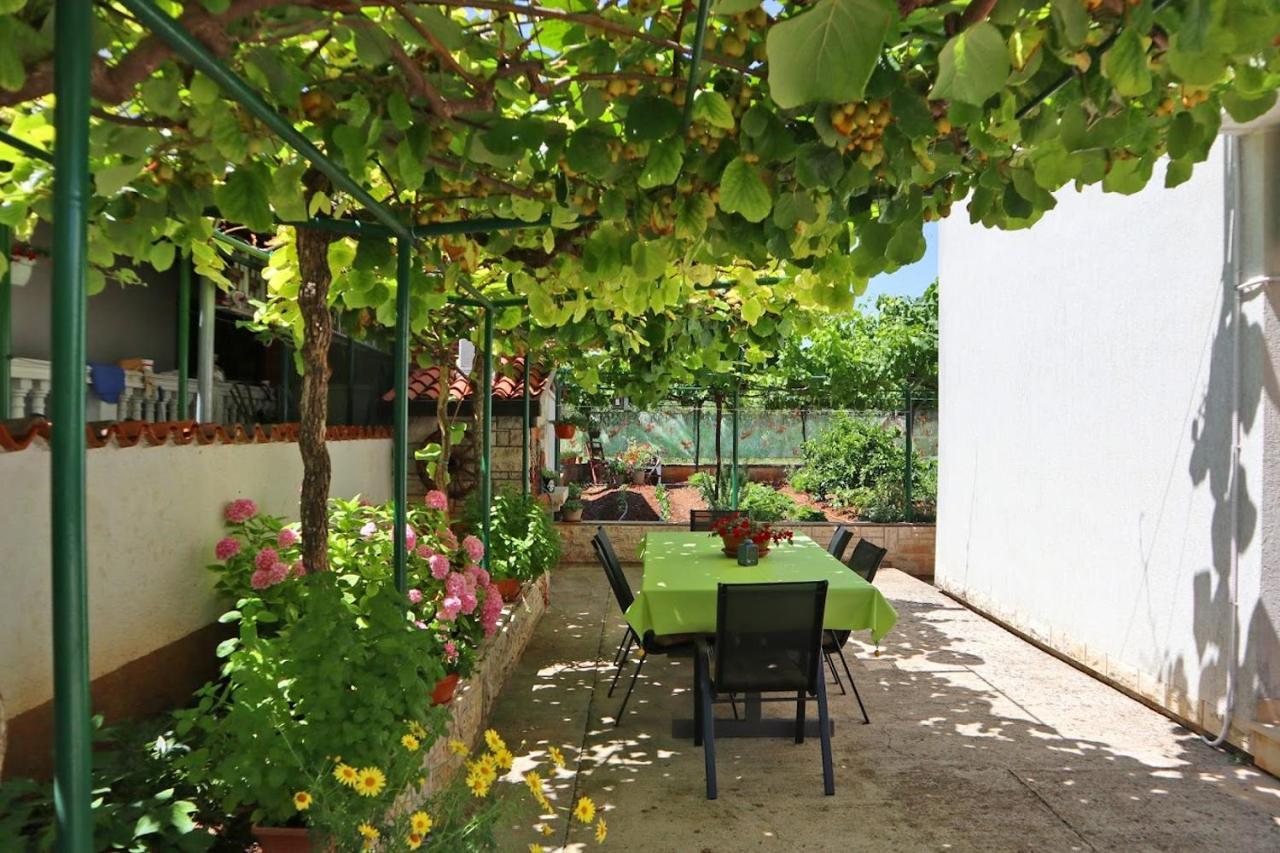 Apartman Slavko Apartamento Tar-Vabriga Exterior foto